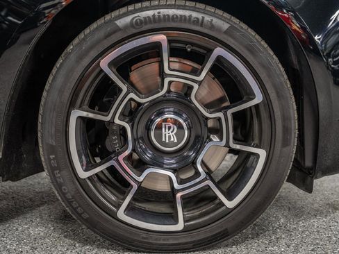 Used 2014 Rolls-Royce Ghost image 43