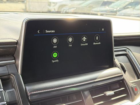 Used 2021 Chevrolet Tahoe RST AWD/4WD image 12