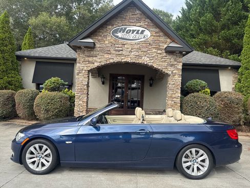 Used 2013 BMW 328i Convertible image 5