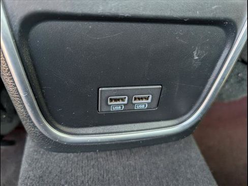 Used 2023 Dodge Charger SXT RWD image 17