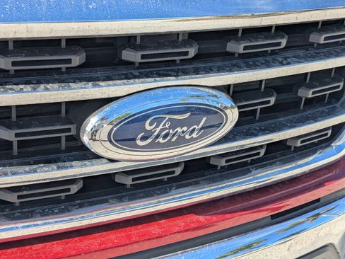 Used 2021 Ford F150 XLT w/ Equipment Group 302A High RWD image 10