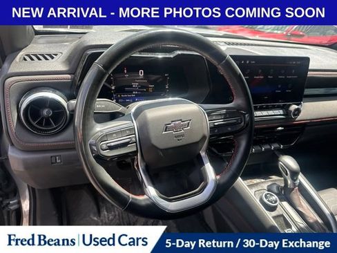 Used 2023 Chevrolet Colorado Z71 w/ Z71 Convenience Package 2 AWD/4WD image 9