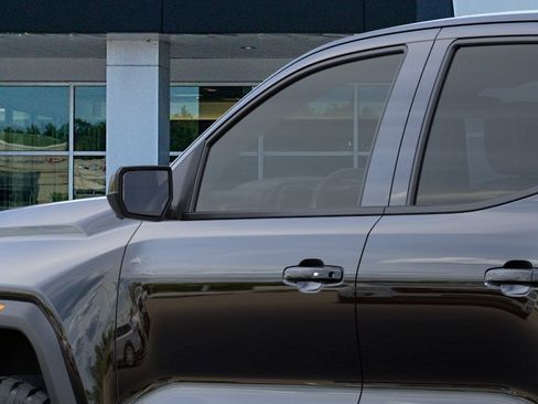 New 2026 GMC Canyon AT4 w/ Technology Plus Package AWD/4WD image 12