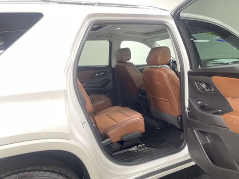 Used 2018 Chevrolet Traverse High Country image 21