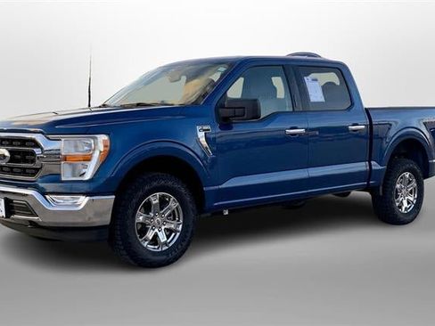 Used 2022 Ford F150 XLT w/ Equipment Group 301A Mid image 12