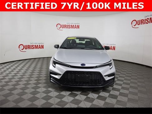 Used 2024 Toyota Corolla SE w/ Convenience Package image 17