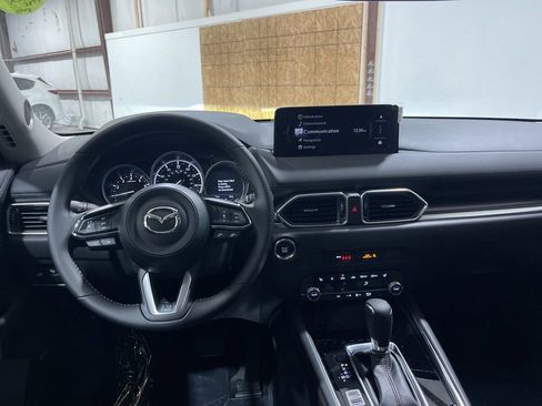 New 2025 MAZDA CX-5 Carbon Edition image 28