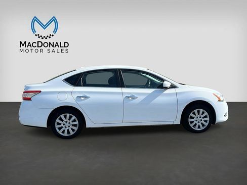 Used 2015 Nissan Sentra SV image 8