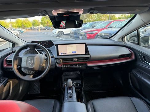 Used 2023 Toyota Prius Prime FWD image 16
