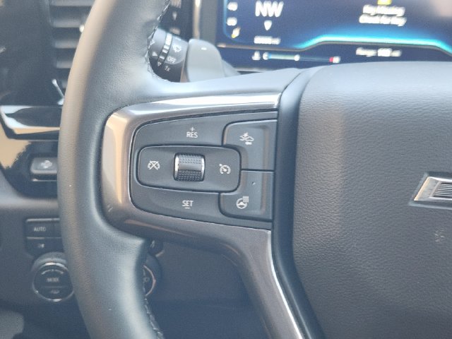 Used 2025 Chevrolet Silverado 1500 ZR2 w/ Technology Package AWD/4WD image 30