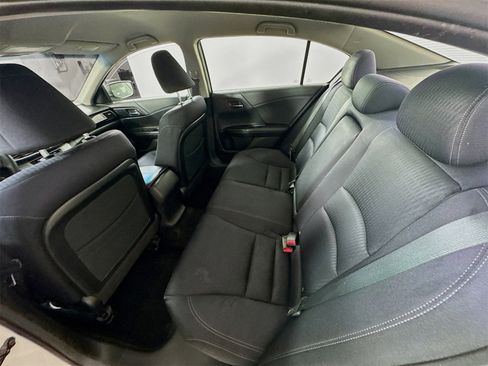 Used 2014 Honda Accord Sport image 20