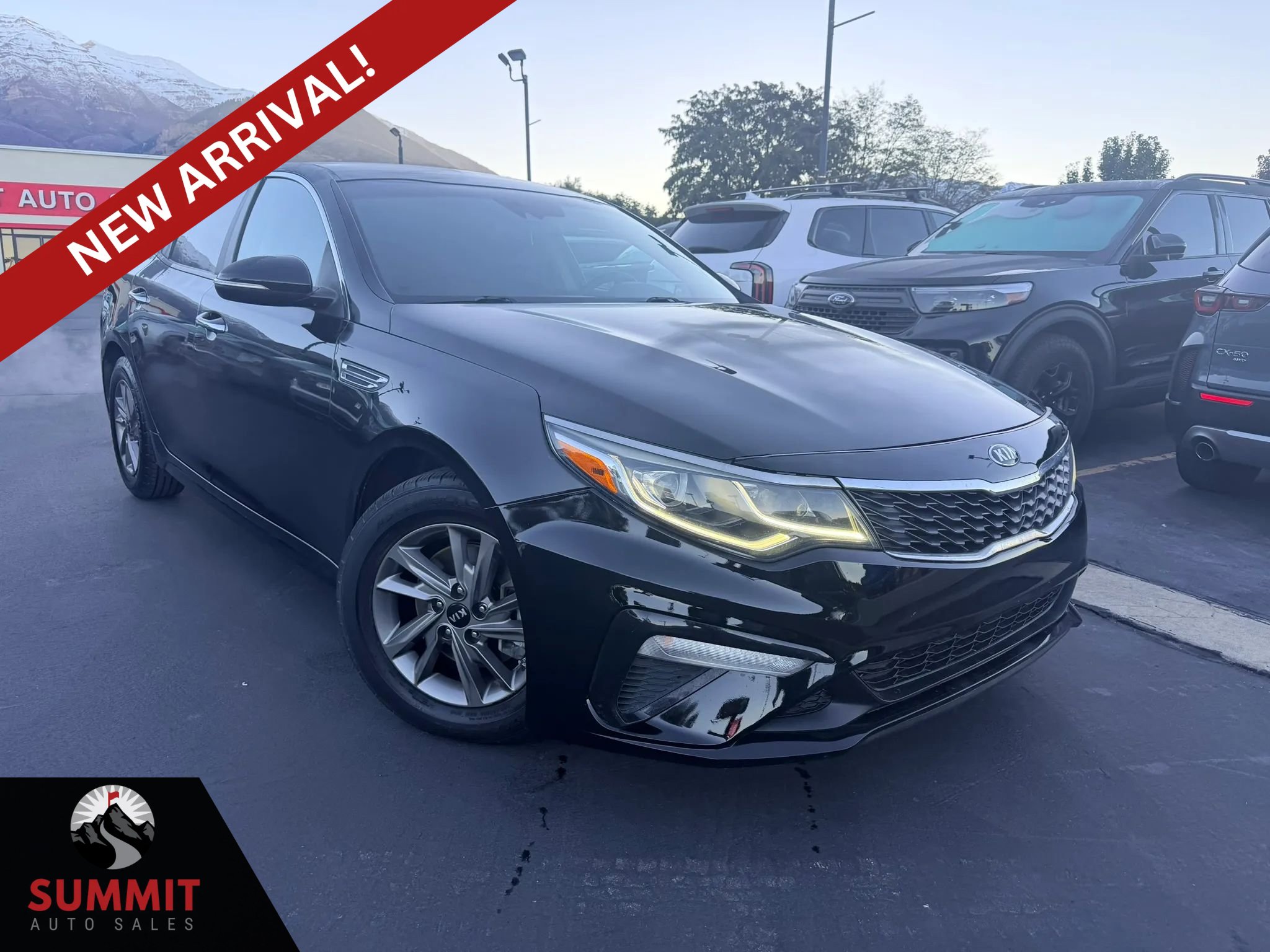 Used 2020 Kia Optima LX FWD image 1