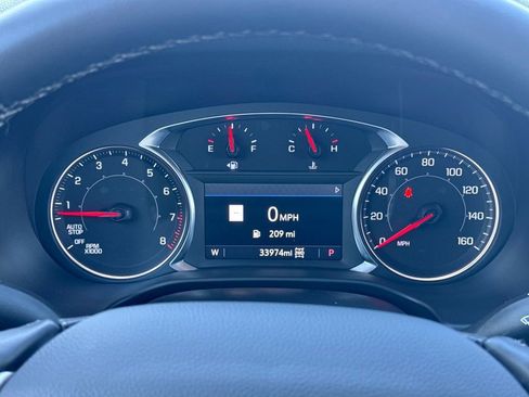 Certified 2023 GMC Acadia SLT image 24