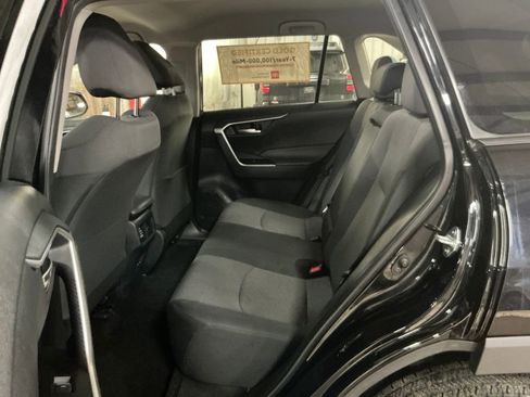 Certified 2025 Toyota RAV4 XLE image 23