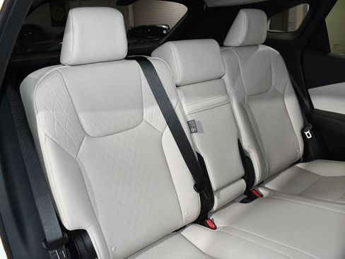Used 2025 Lexus RX 350 Premium Plus w/ Convenience Package FWD image 18
