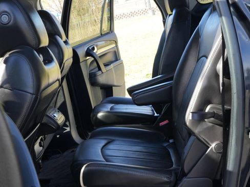 Used 2016 Buick Enclave Leather image 6