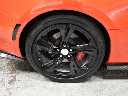 Used 2019 Chevrolet Camaro SS RWD image 61