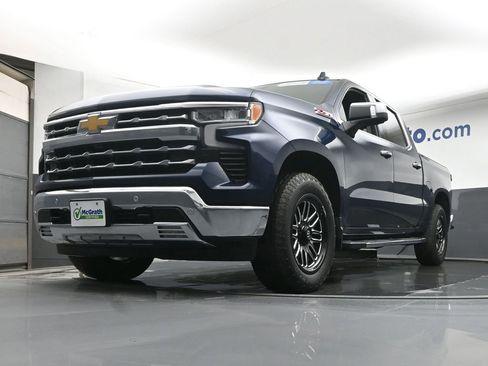 Used 2023 Chevrolet Silverado 1500 LTZ w/ LTZ Premium Package image 6