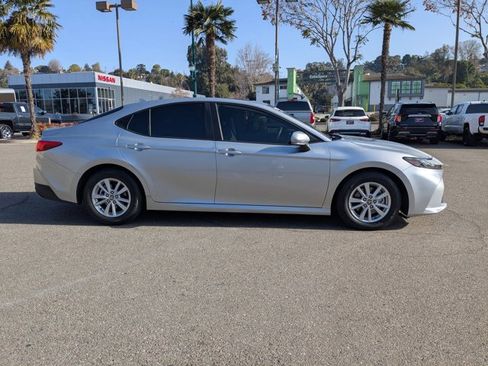 Certified 2025 Toyota Camry LE image 4