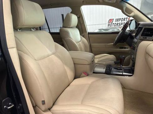 Used 2013 Lexus LX 570 4WD image 20