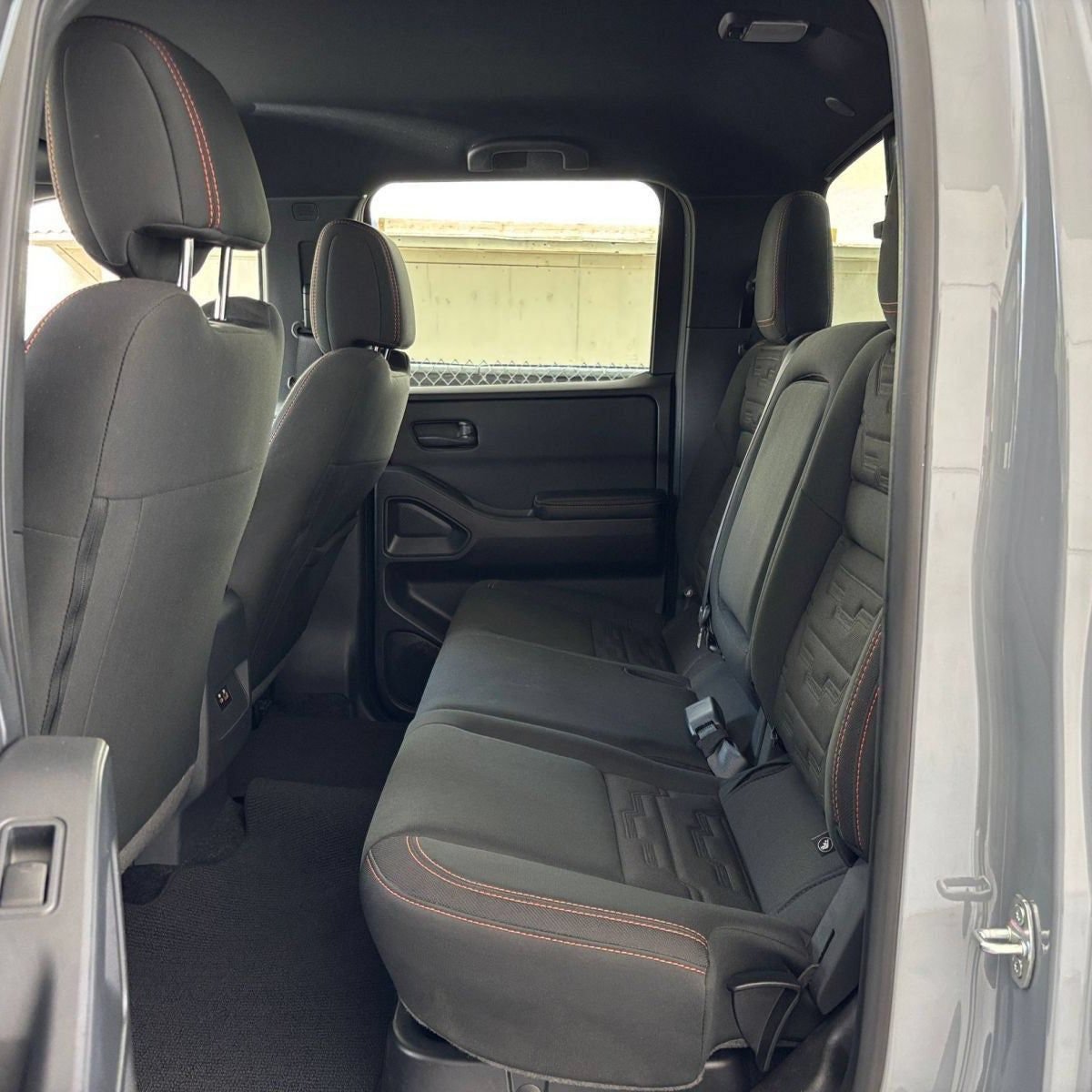 Used 2026 Nissan Frontier PRO-4X AWD/4WD image 29