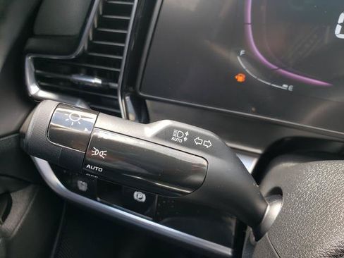 Certified 2023 Kia Sportage EX AWD/4WD image 30
