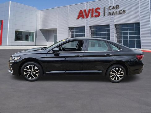 Used 2025 Volkswagen Jetta S FWD image 2