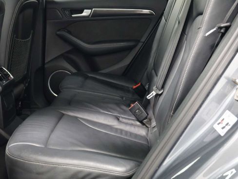 Used 2016 Audi SQ5 Premium Plus w/ Technology Package AWD/4WD image 33