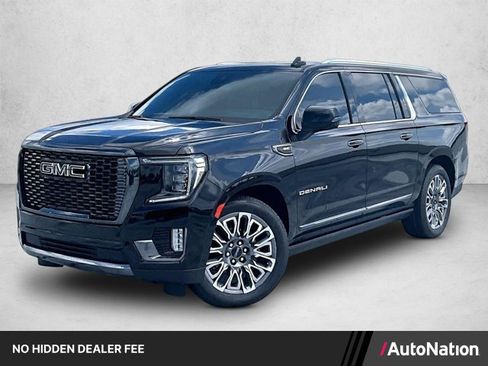 Used 2024 GMC Yukon XL Denali Ultimate AWD/4WD image 1