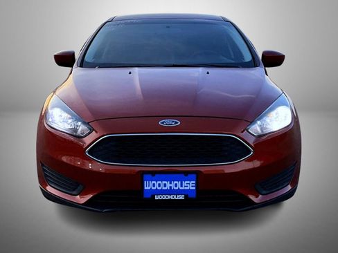 Used 2018 Ford Focus SE image 2