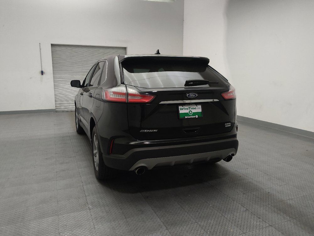 Used 2019 Ford Edge SEL w/ Equipment Group 201A FWD image 6