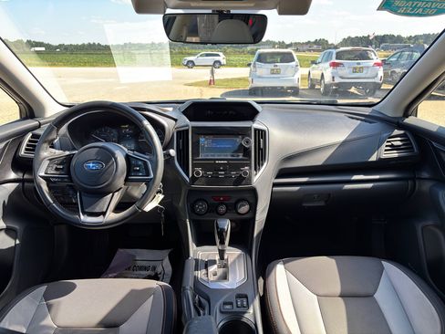 Used 2018 Subaru Crosstrek 2.0i Premium image 12