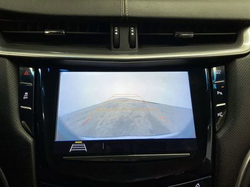 Used 2018 Cadillac XTS Luxury image 26