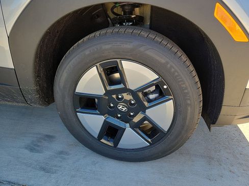 New 2026 Hyundai Santa Fe SE image 5