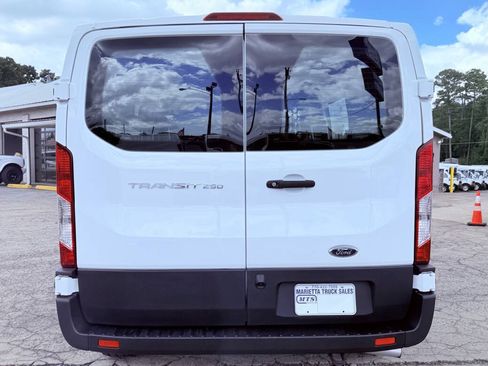 Used 2025 Ford Transit 250 Low Roof w/ Exterior Upgrade Package RWD image 7
