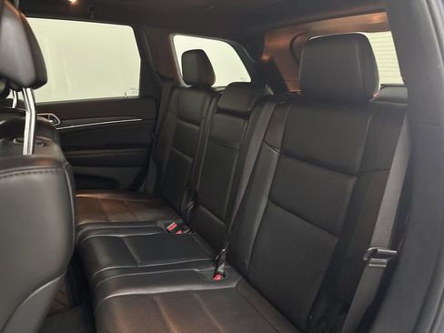 Used 2020 Jeep Grand Cherokee Limited w/ Luxury Group II image 49