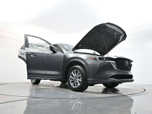 Used 2025 MAZDA CX-5 AWD 2.5 S w/ Preferred Package image 34