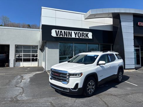Certified 2023 GMC Acadia SLT w/ Technology Package image 1