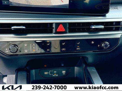 New 2026 Kia Sorento LX image 33