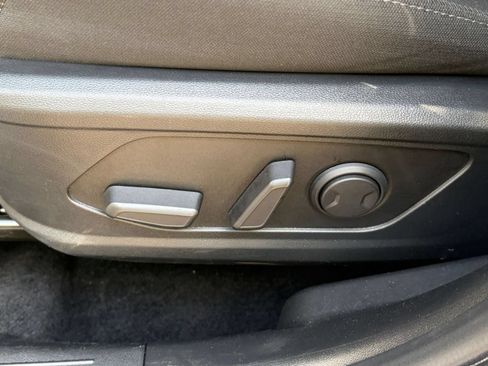 Used 2025 Hyundai Tucson SEL FWD image 23