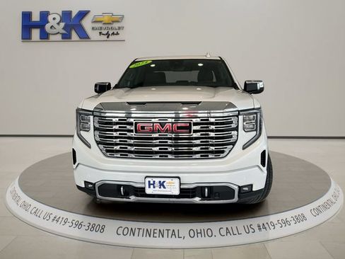Used 2024 GMC Sierra 1500 Denali AWD/4WD image 2
