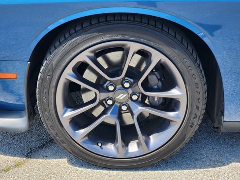 Used 2023 Dodge Challenger R/T Scat Pack w/ Plus Package RWD image 10