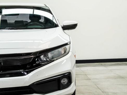 Used 2019 Honda Civic Sport image 4