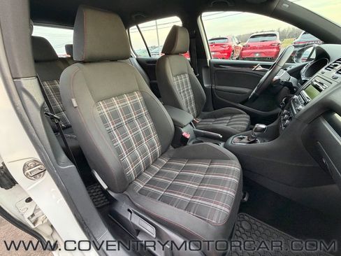 Used 2012 Volkswagen Golf 4-Door image 26