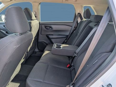 Used 2024 Nissan Rogue S AWD/4WD image 13