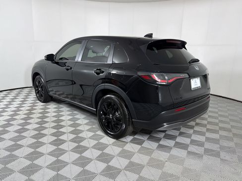 Used 2026 Honda HR-V Sport image 3