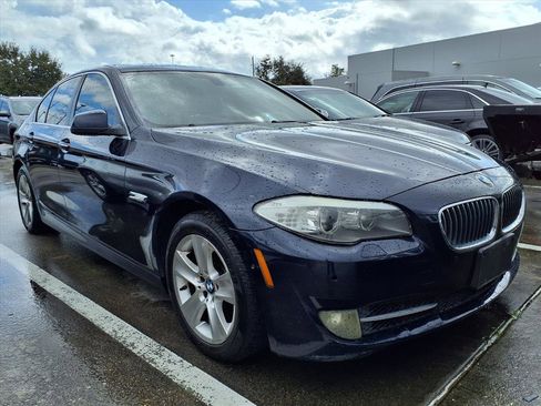 Used 2013 BMW 528i 528i image 2
