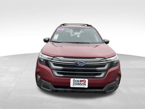 Used 2025 Subaru Forester Limited image 35