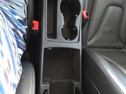 Used 2013 Audi A4 2.0T Premium w/ Convenience Pkg image 49