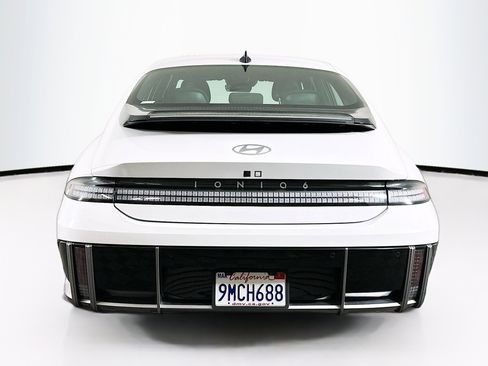 Used 2024 Hyundai Ioniq 6 SE image 7